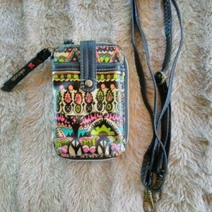 Sakroots smartphone crossbody wallet